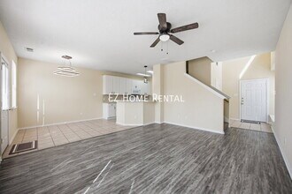 59 E Stedhill Loop in The Woodlands, TX - Building Photo - Building Photo