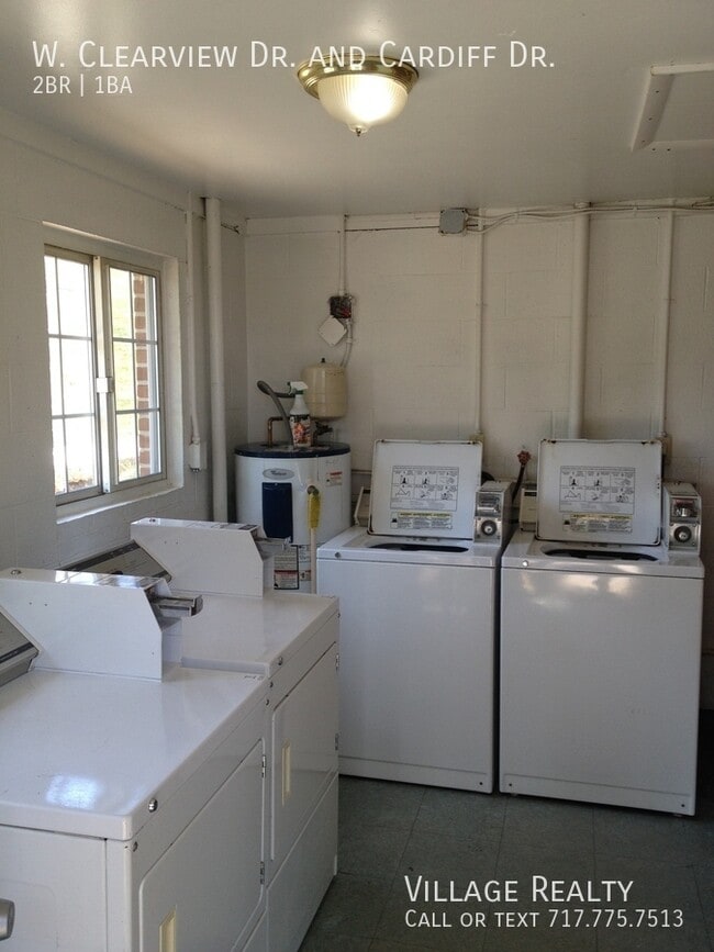 81 W Clearview Dr in Shrewsbury, PA - Building Photo - Building Photo