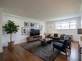 92 Trethewey Dr in Toronto, ON - Building Photo