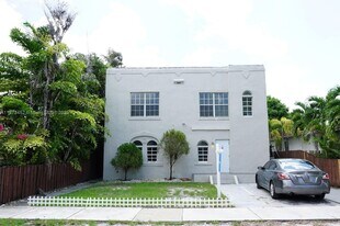 1652 Madison St in Hollywood, FL - Building Photo