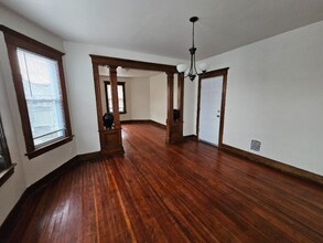 78 Milne St-Unit -2 in Bridgeport, CT - Building Photo - Building Photo