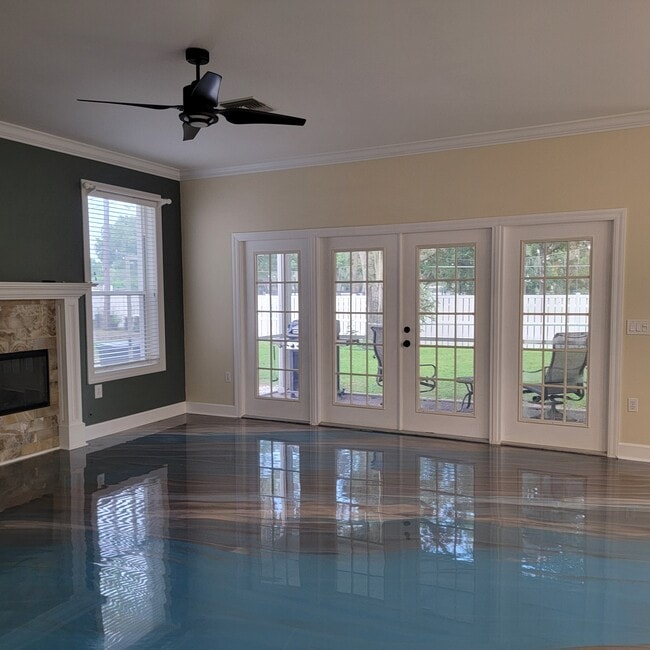1005 Misty Hollow Ln in Tarpon Springs, FL - Building Photo - Building Photo