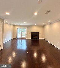 6068 Heatherwood Dr in Alexandria, VA - Building Photo - Building Photo