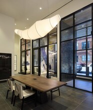 917 W Washington Blvd, Unit 1503 in Chicago, IL - Foto de edificio - Building Photo