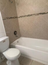 20815 NE 8th Ct in Miami Gardens, FL - Building Photo - Building Photo