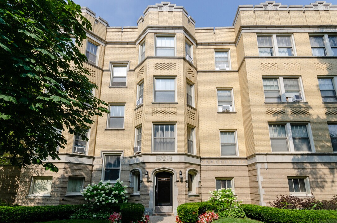 407 S East Ave in Oak Park, IL - Building Photo