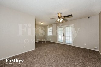 3527 Pebbleshores Dr in Dallas, TX - Building Photo - Building Photo