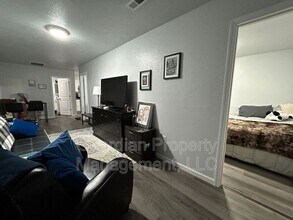 123.5 N Main St in Maryville, MO - Building Photo - Building Photo