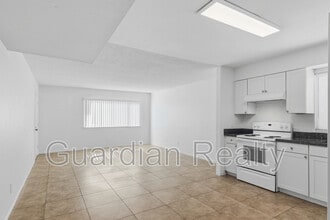 801 N Major Ave in Henderson, NV - Building Photo - Building Photo