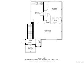 639 Wellwood Ave in Lindenhurst, NY - Building Photo