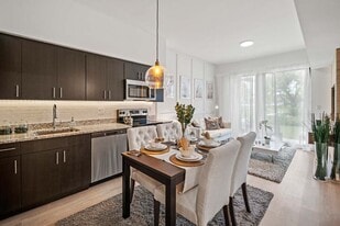 Oak Enclave in Miami Gardens, FL - Building Photo