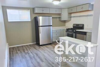 394 Alta View Dr in Midvale, UT - Building Photo - Building Photo