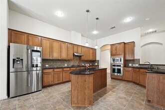 520 Smoke Tree Dr in Murphy, TX - Building Photo - Building Photo