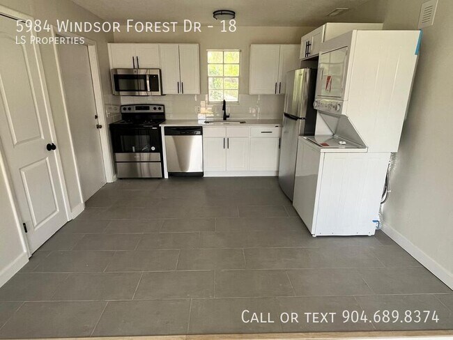 5984 Windsor Forest Dr
