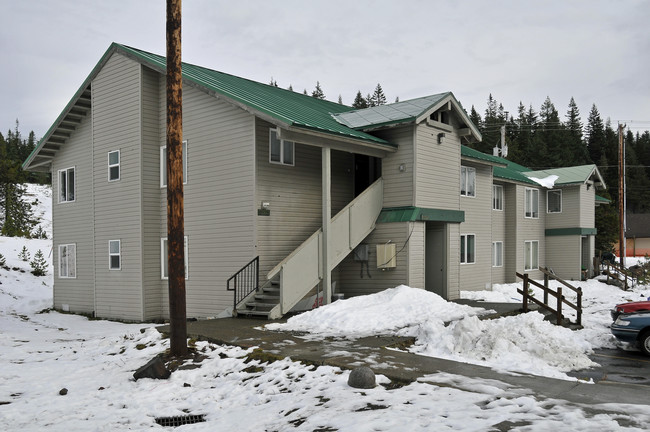 The Summit in Government Camp, OR - Building Photo - Building Photo