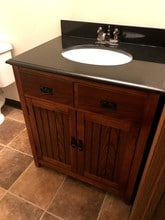 238 W Main St, Unit 2 in Marshall, MN - Building Photo - Building Photo