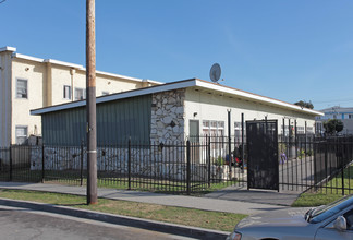 11730-11734 Budlong Ave in Los Angeles, CA - Building Photo - Building Photo