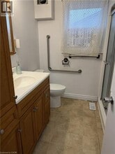 135 Homeside Ave in Hamilton, ON - Building Photo - Building Photo