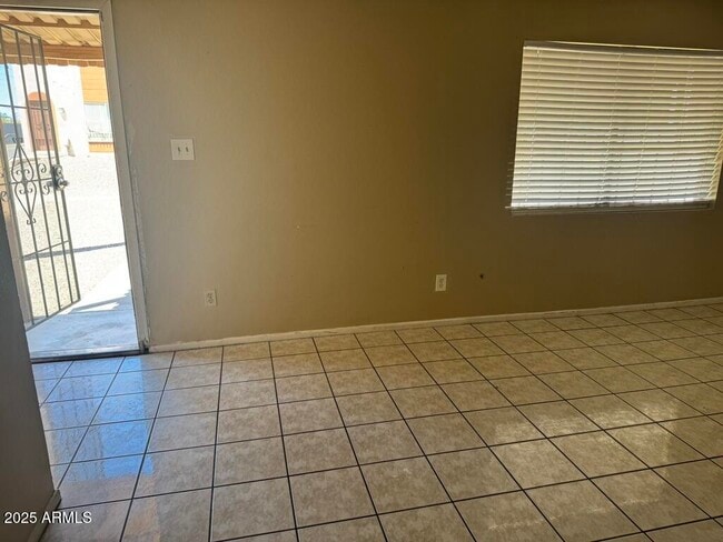 4625 W Thomas Rd in Phoenix, AZ - Building Photo - Building Photo