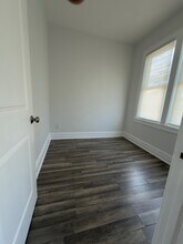 276 Winfield Ave, Unit 2 in Jersey City, NJ - Building Photo - Building Photo