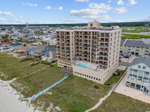 4000 N Ocean Blvd in North Myrtle Beach, SC - Building Photo - Building Photo