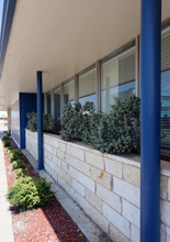 The Que Apartments in Lubbock, TX - Foto de edificio - Building Photo