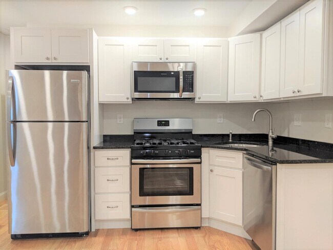 44 Cogswell Ave, Unit 4