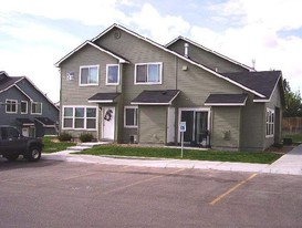 Lexi's Lane Townhomes in Nampa, ID - Foto de edificio - Building Photo