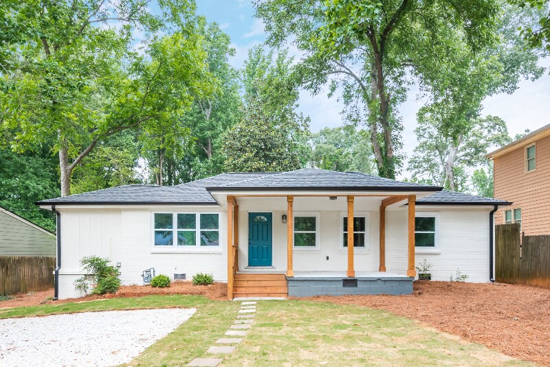 1540 Eastland Rd SE in Atlanta, GA - Building Photo