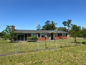 2730 N US Hwy 441 in Lake City, FL - Building Photo - Building Photo