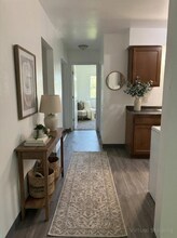 685 Michigan Ave, Unit 209 in Battle Creek, MI - Foto de edificio - Building Photo