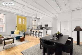 132 Wooster St in New York, NY - Building Photo - Building Photo