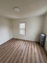 47 Fayette St in Edison, NJ - Building Photo - Building Photo