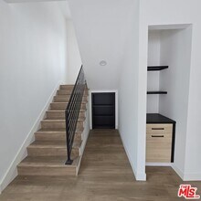 2109 S West View St in Los Angeles, CA - Building Photo - Building Photo