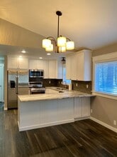 5163 Westside Rd in Cle Elum, WA - Building Photo - Building Photo