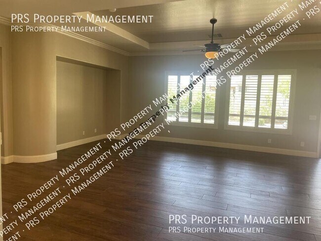4626 E Blue Spruce Ln in Gilbert, AZ - Foto de edificio - Building Photo