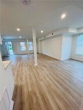 54 School St in Bridgeport, CT - Building Photo - Building Photo