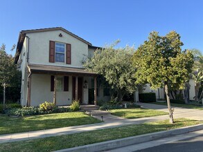 747 E Lemon Swirl Dr in Azusa, CA - Building Photo - Building Photo