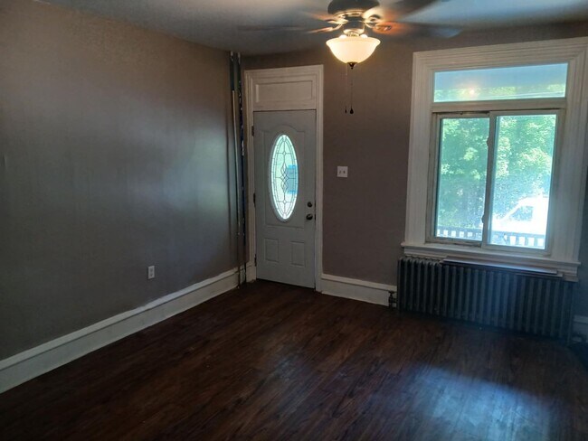 249 Nichols St in Pottsville, PA - Building Photo - Building Photo