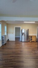 34 Maple St in Derry, NH - Building Photo - Building Photo