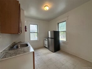 51 High St in Monticello, NY - Building Photo - Building Photo