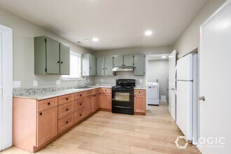 2344 S 1440 W in West Valley City, UT - Building Photo - Building Photo