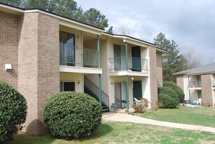 Fox Run in Boaz, AL - Building Photo