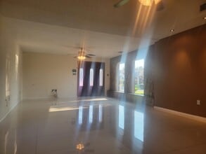 702 Zebra Dr in Laredo, TX - Building Photo - Building Photo