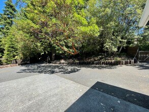 14076 Rosario Rd in Anacortes, WA - Building Photo - Building Photo