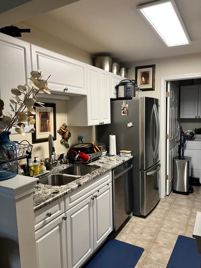 3583 Oakmonte Blvd in Rochester, MI - Building Photo - Building Photo