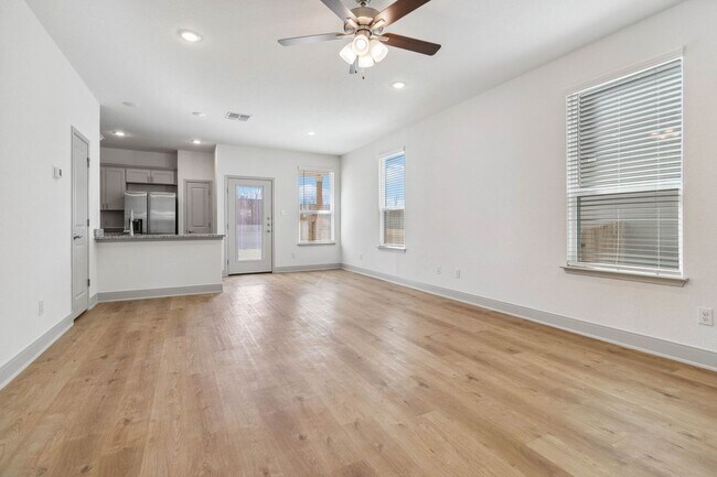 10207 Tulipwood Run in San Antonio, TX - Foto de edificio - Building Photo