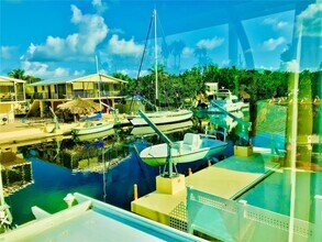 30 Jean La Fitte Dr, Unit 01-0142 in Key Largo, FL - Foto de edificio - Building Photo