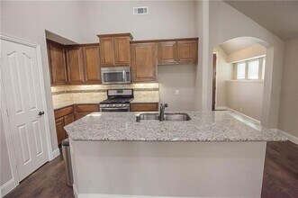 824 Lighthouse Ln in Savannah, TX - Building Photo - Building Photo