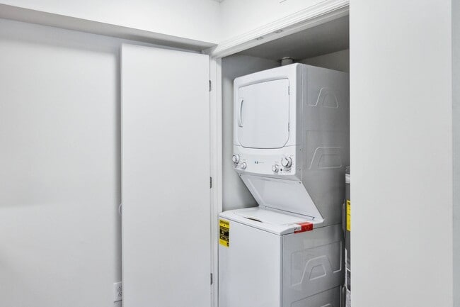 Tremont Park in Bluewell, WV - Building Photo - Building Photo